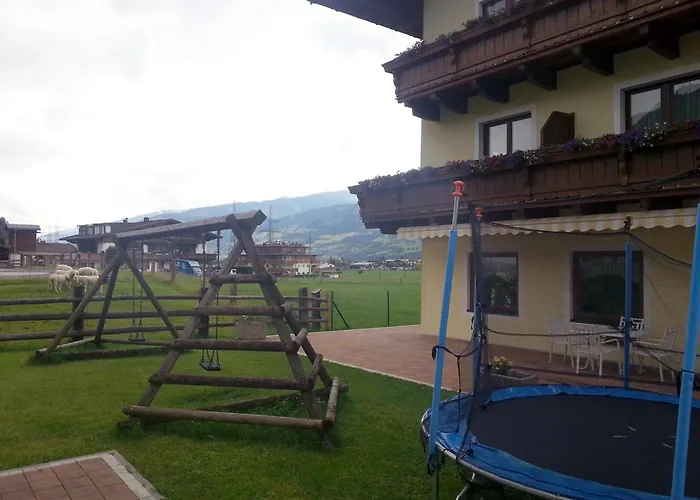 Rieder ゲストハウス 3*